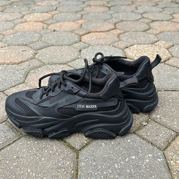 Steve Madden platform sneakers - Picture 3 of 4